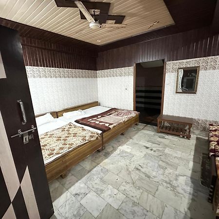 Subhadra Guest House Mathura Εξωτερικό φωτογραφία